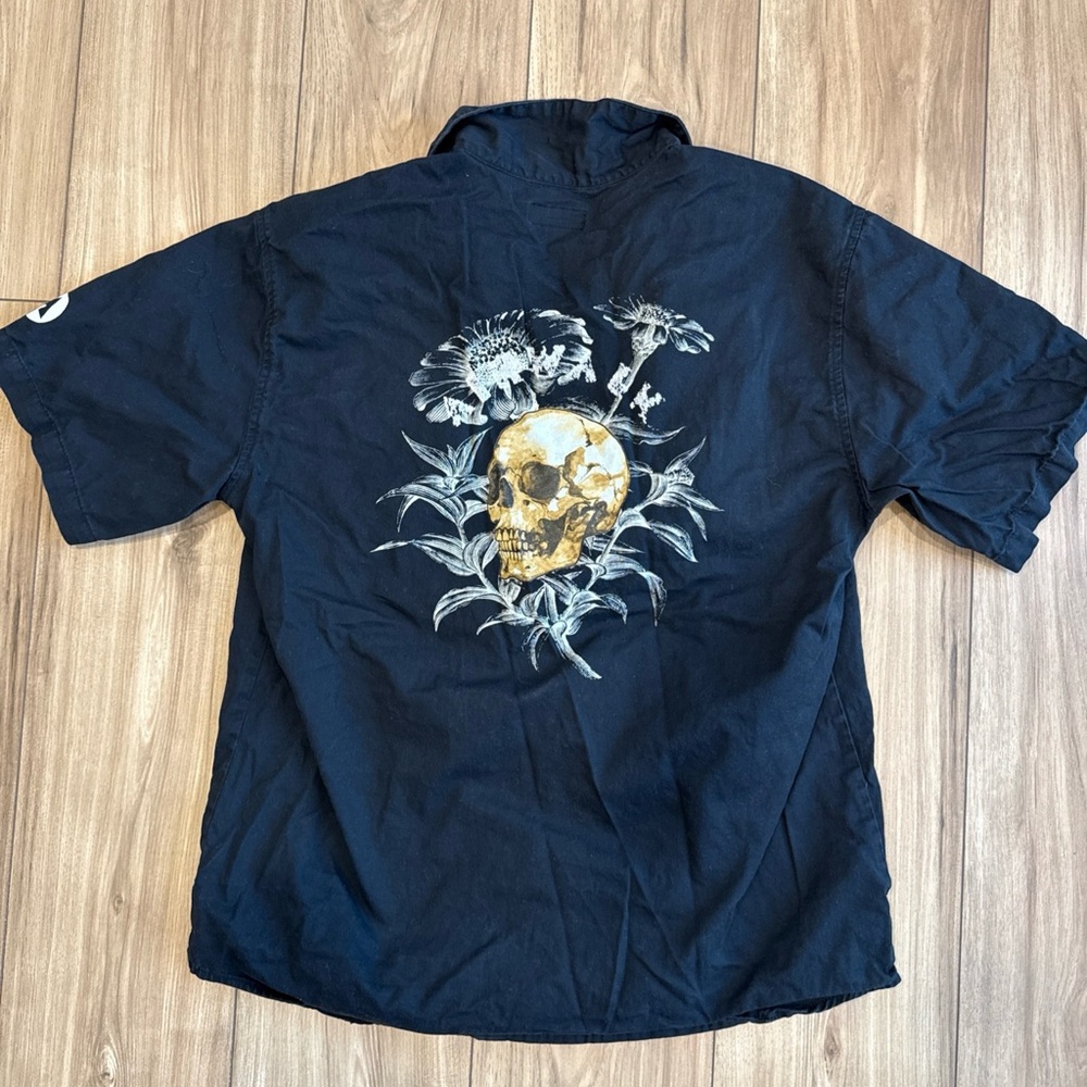 Airwalk Skllull Men's Size XL Black Short Sleeve Woven Streetwear Shirt